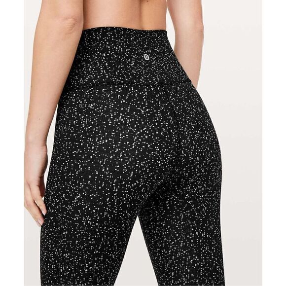 Lululemon Wunder Under High-Rise 7/8 Tight Magnetized Jacquard Black White size - Picture 5 of 15